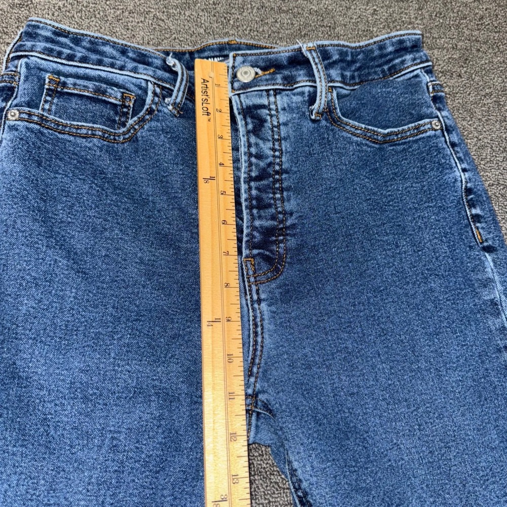 Old Navy Extra High-Rise Kicker Boot-Cut Jeans Blue Button Fly Sz 8 Casual Wear - Picture 8 of 11